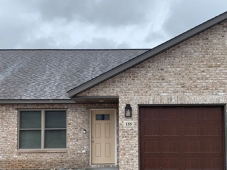 151-157 Stone Ct — Photo 1