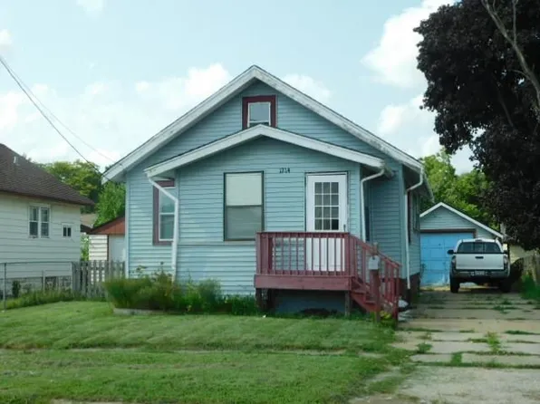 1214 23rd Ave, Rockford, IL 61104