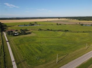 17747A Highway 52, Mound City, KS 66056