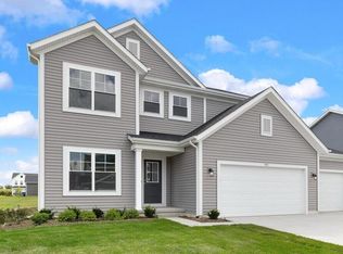 557 E 130th Pl, Crown Point, IN 46307