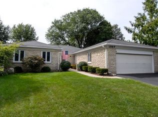 1547 Hampton Ct, Naperville, IL 60565