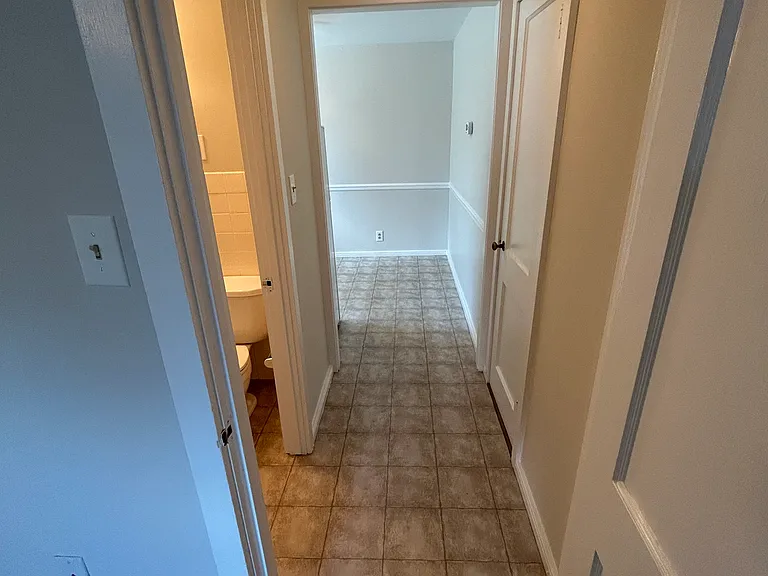228 W 7th Ave #230 — Photo 7
