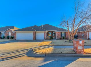 8408 NW 107th St, Oklahoma City, OK 73162