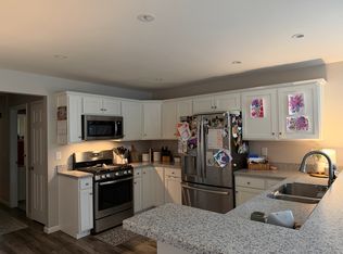 814 Banker Rd, Fort Atkinson, WI 53538