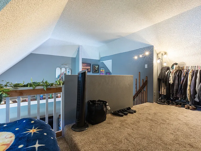 411 E Foothill Blvd #3 — Photo 13