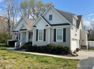 416 Indian Creek Rd, Chesapeake, VA 23322