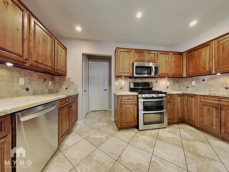 15550 N Frank Lloyd Wright Blvd #1098 — Photo 9