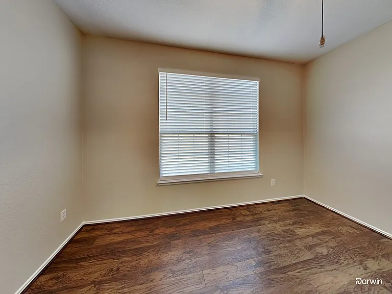 2707 Whisper Ct — Photo 9