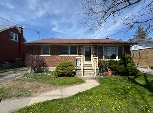 1124 Weber St E #1, Kitchener, ON N2A 1B9