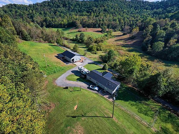 2nd image of 2762 Upper Pleasant Creek Rd