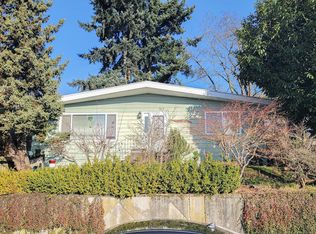 333 Louellen St, New Westminster, BC V3M 4G6