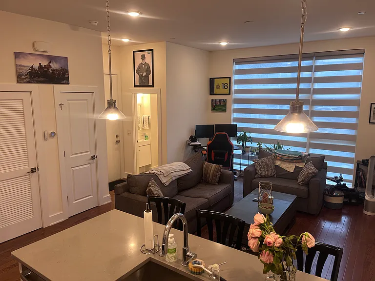 1115 Germantown Ave #2C — Photo 5