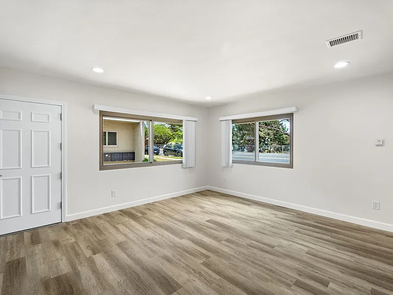 640 Imperial Ave #1 — Photo 6