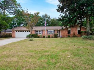111 Carol Ave, Fort Walton Beach, FL 32548