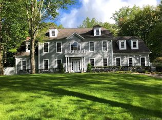 23 Vineyard Ln, Westport, CT 06880