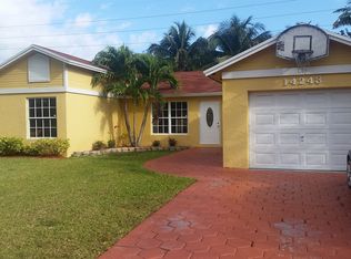 14243 SW 152nd Ter, Miami, FL 33177