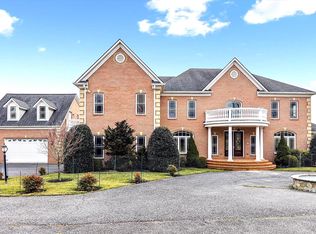 8912 Brink Rd, Gaithersburg, MD 20882