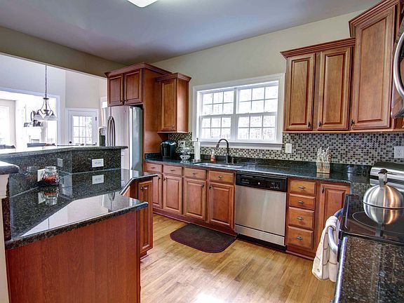 5th image of 5042 Waxhaw Crossing Dr