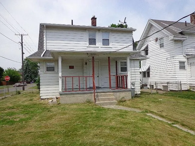 553 Brighton Ave — Photo 9