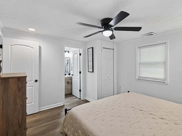 301 Boundary Rd — Photo 21