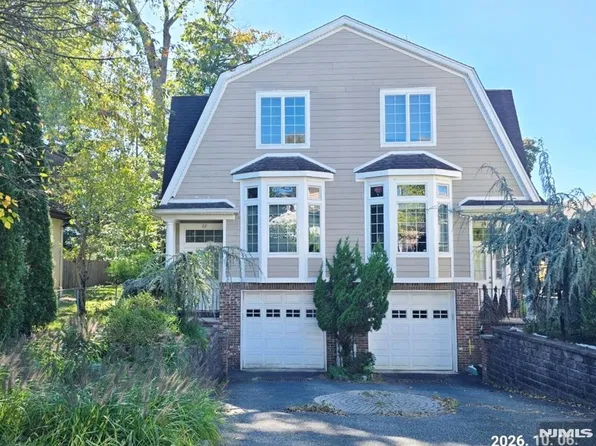 22 Mahan Street, Tenafly, NJ 07670