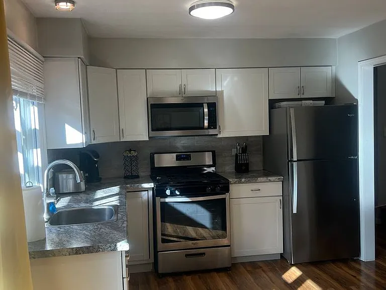 325 Rockhurst Rd — Photo 20