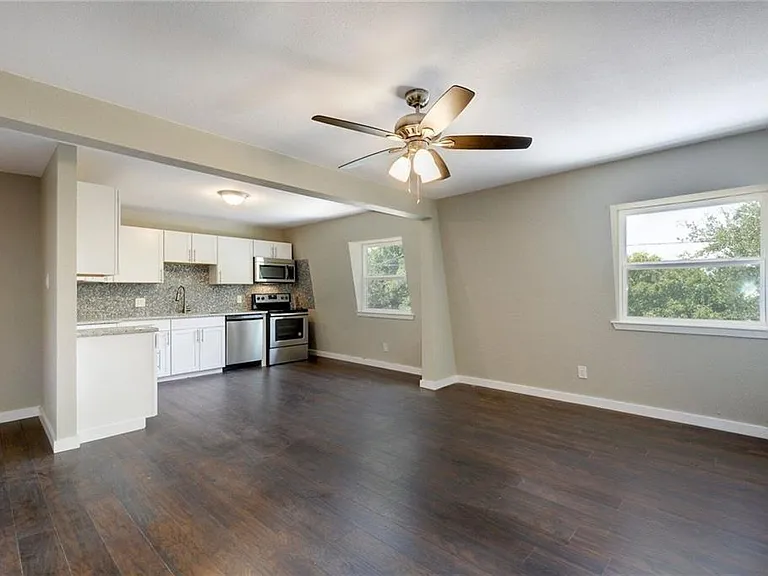 7204 Twin Crest Dr #102 — Photo 4