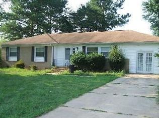 625 Red Carriage Ave, Durham, NC 27704