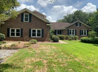 625 W Carolina Ave, Summerville, SC 29483