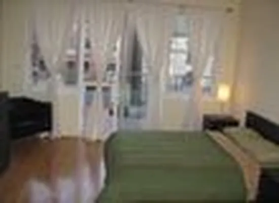 Rented by STAR CITIES INTERNATIONAL PROPERTY CORPORATION | media 8