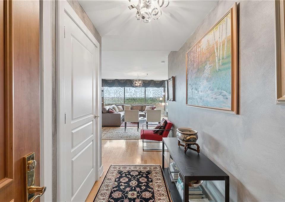 1st image of 700 Park Regency Pl NE APT 1501