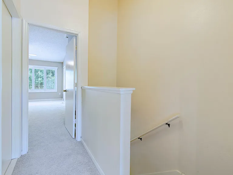 8639 Hunters Key Cir — Photo 18