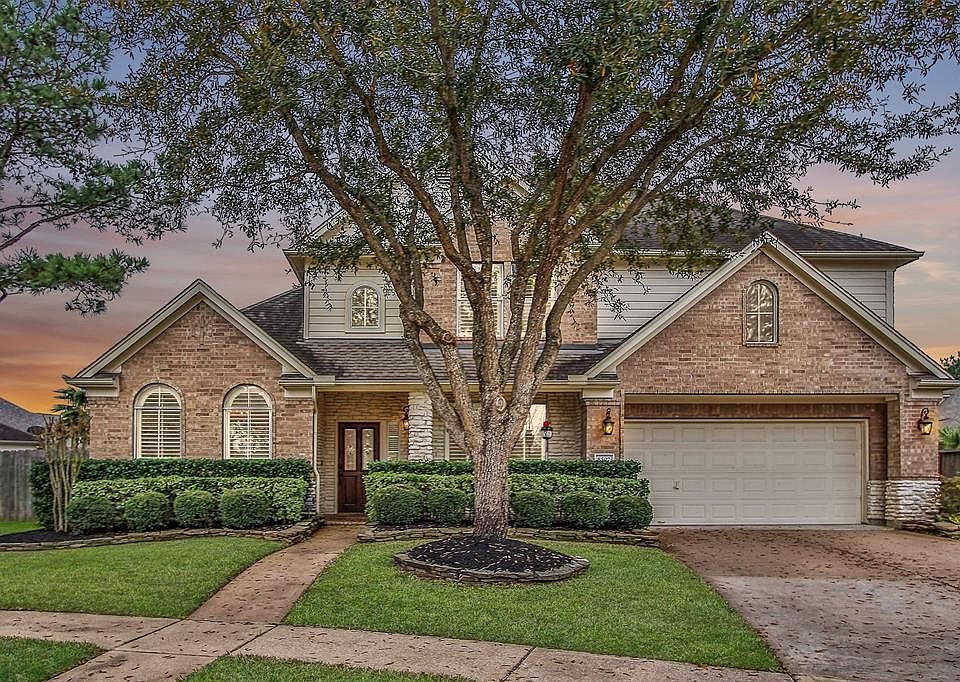 Welcome home to 8507 Calverton Pines Lane.