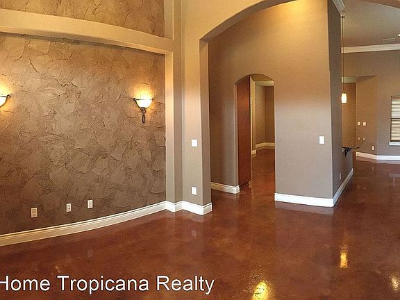 5th image of 4013 Lazy Brook Dr