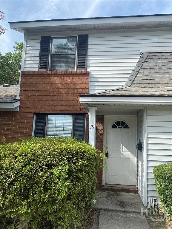 2 bed, 2.5 bath, 1188 sqft, $1,590 — Photo 1