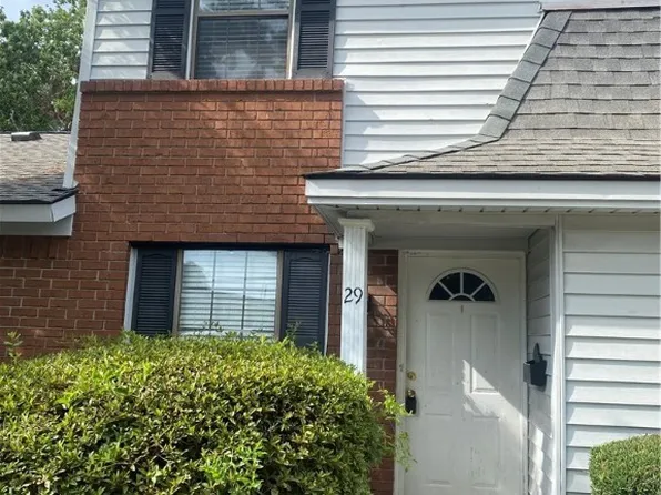 29 Knollwood Cir, Savannah, GA