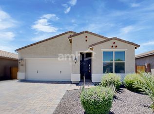 215 E Salerno Way, San Tan Valley, AZ 85140