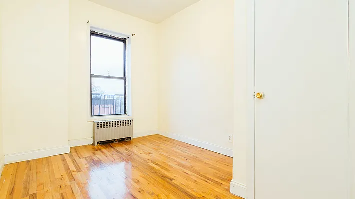 Rented by Nooklyn NYC LLC | media 10