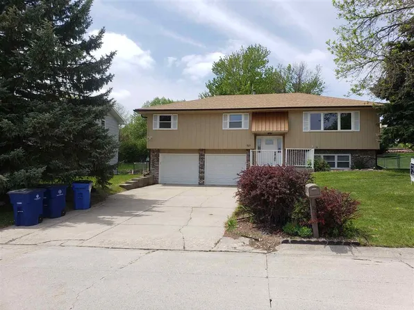501 N 27th St, Norfolk, NE 68701