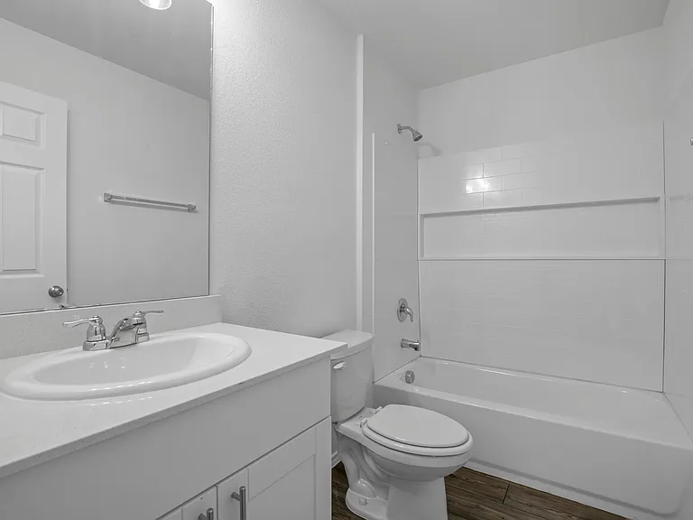 4541 Benham Dr — Photo 12