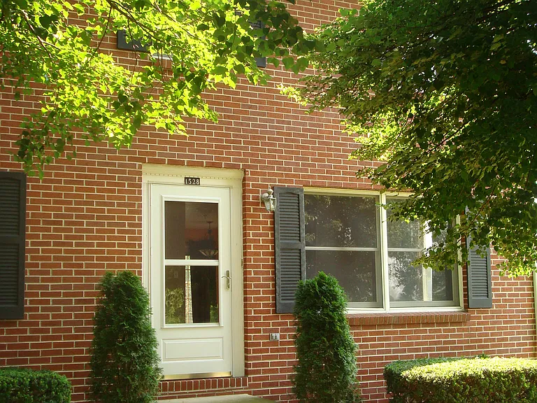 1528 Blue Course Dr — Photo 38