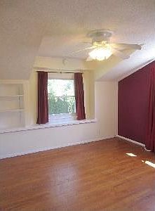 4th image of 2321 W Marian Ave