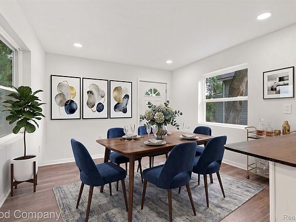 3rd image of 17228 Chapel St