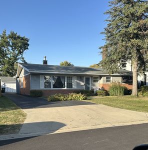 2442 Fontana Dr, Glenview, IL, 60025