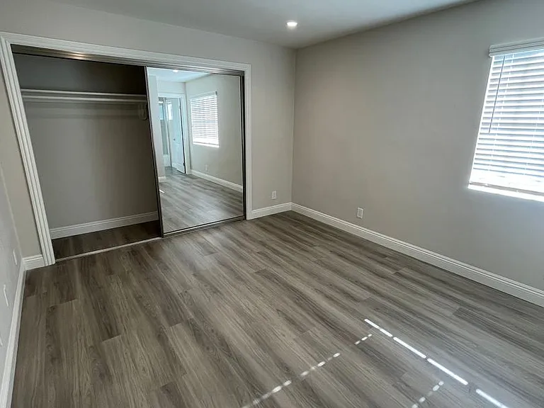 925 S Benito Ave — Photo 16