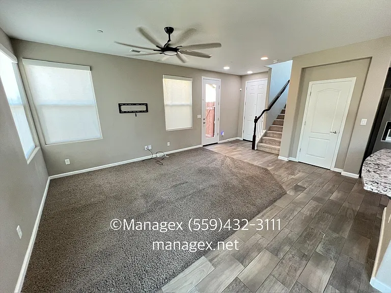 3069 Mount Rainier Ln — Photo 8