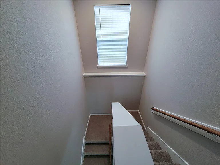 20759 Cypress Crescent Ln — Photo 17