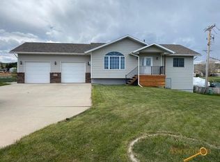 6925 Meadow Rose Ln, Black Hawk, SD 57718