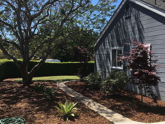 Front entry towards front yard
