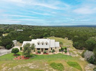 104 Rolling View Dr, Boerne, TX 78006